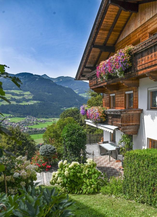 Ferienhaus Schneiderhausl Zillertal Leilighet Stummerberg Eksteriør bilde