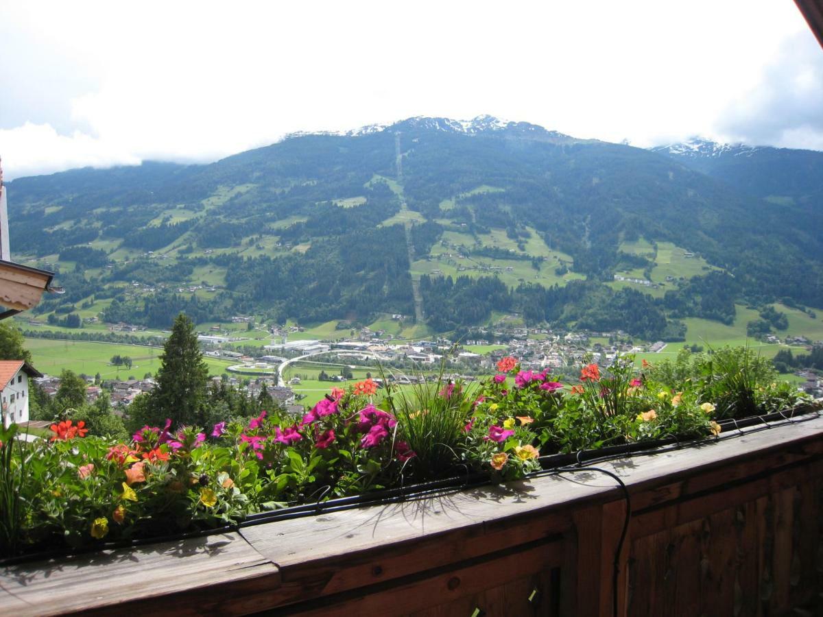 Ferienhaus Schneiderhausl Zillertal Leilighet Stummerberg Eksteriør bilde